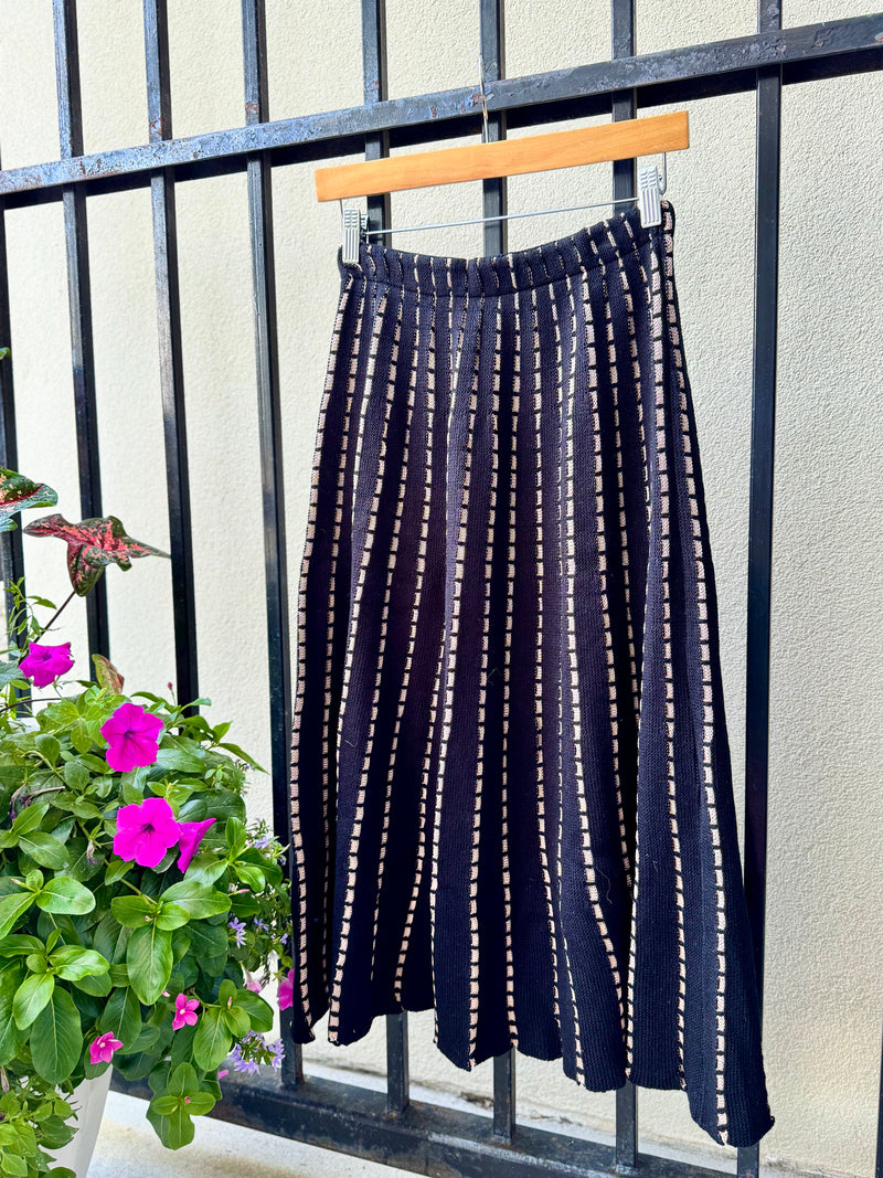 maria-pavan-nolita-black-tan-LE4953-skirt-1