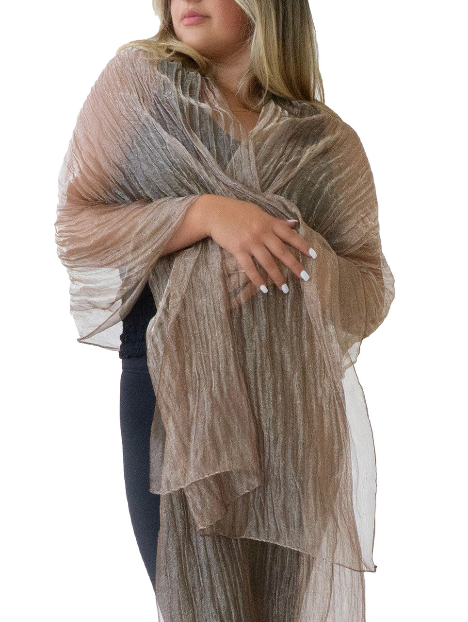 randi-and-will-dauphin-metallic-wrap-in-taupe-1