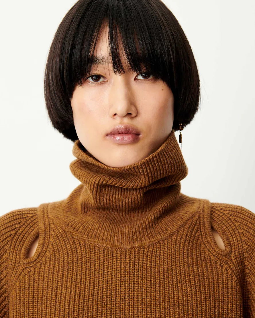 sessun-yinga-sweater-in-moss-bronze-1