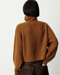 sessun-yinga-sweater-in-moss-bronze-1