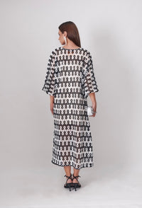 tela-mercantile-audrey-dress-in-black-white-1