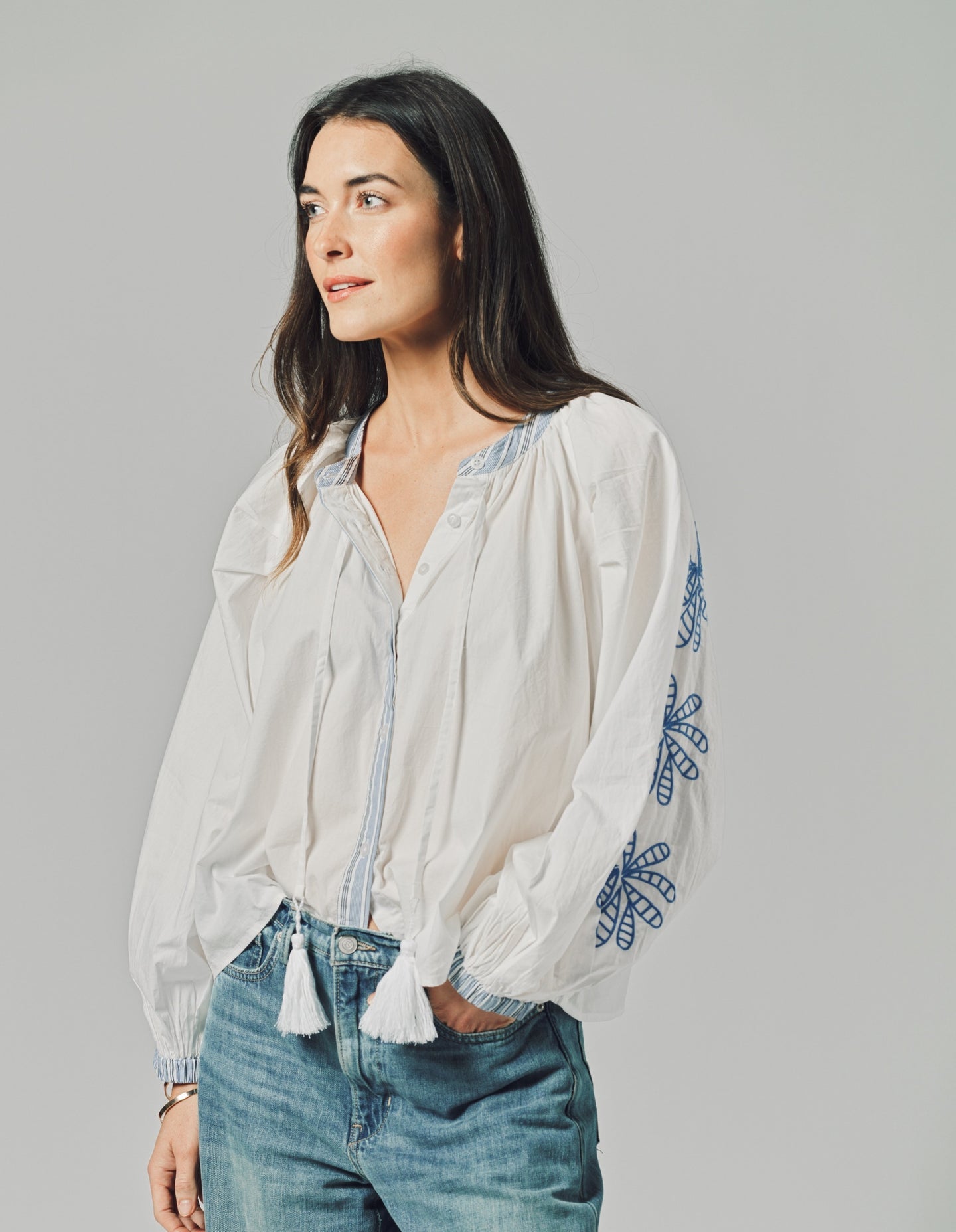 the-shirt-by-rochelle-beherns-minka-shirt-in-white-stripe-detail-1