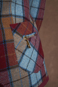 tinta-and-bariloche-lascuta-blazer-in-pruna-1