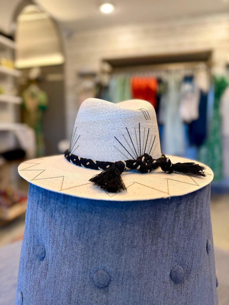 tipsy-threads-agave-hat-in-black-gold-zig-zag-1