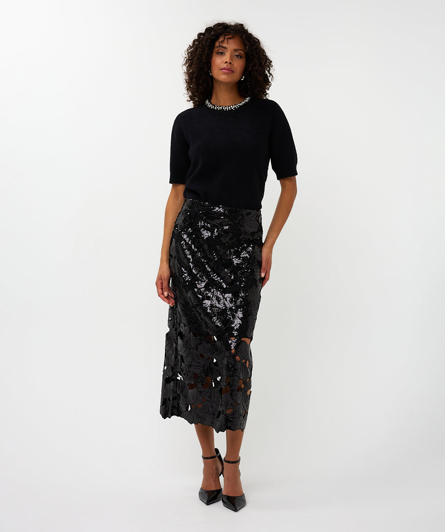 w25.5700-esqualo-sequin-pencil-skirt-in-black-1