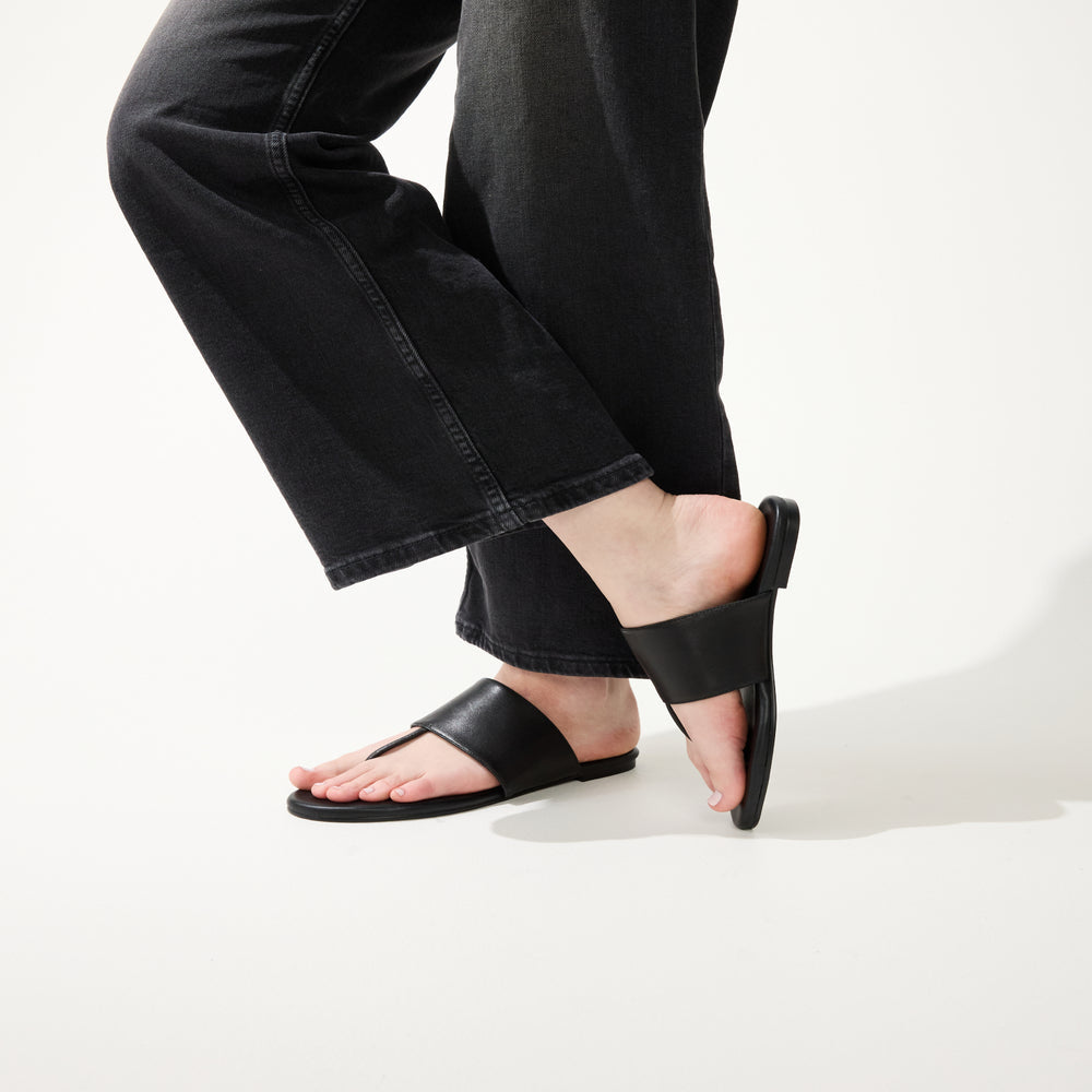 yosi-samra-ella-sandal-in-black-1