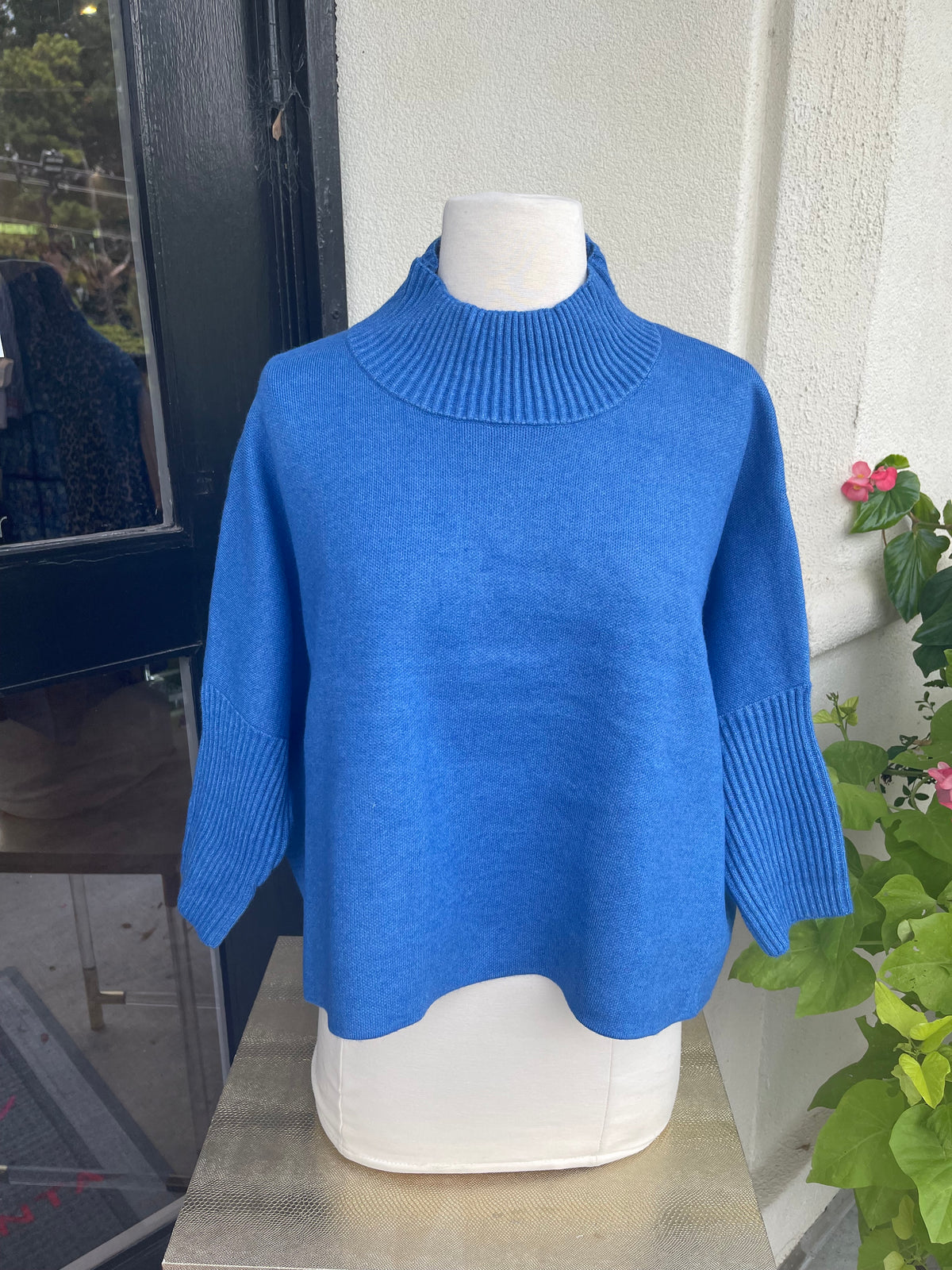 AJA SWEATER