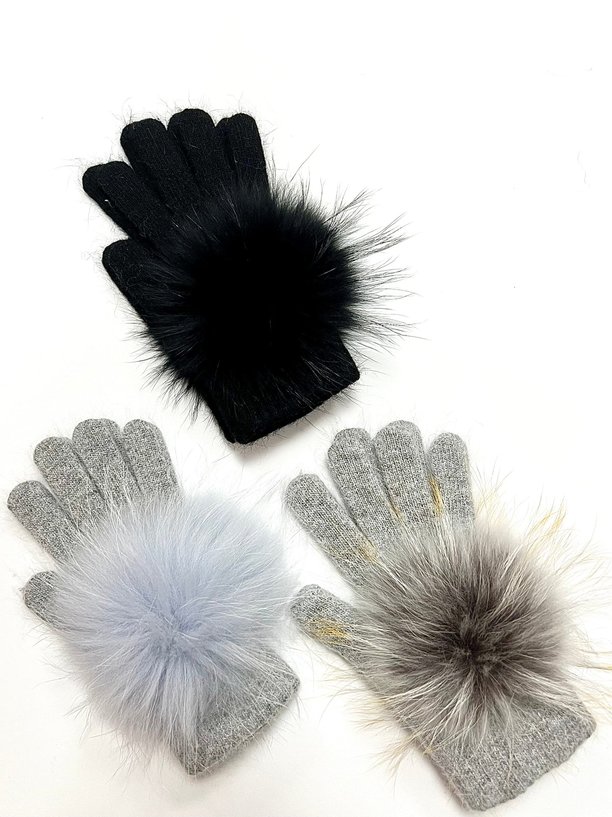 Angora Gloves in Dove